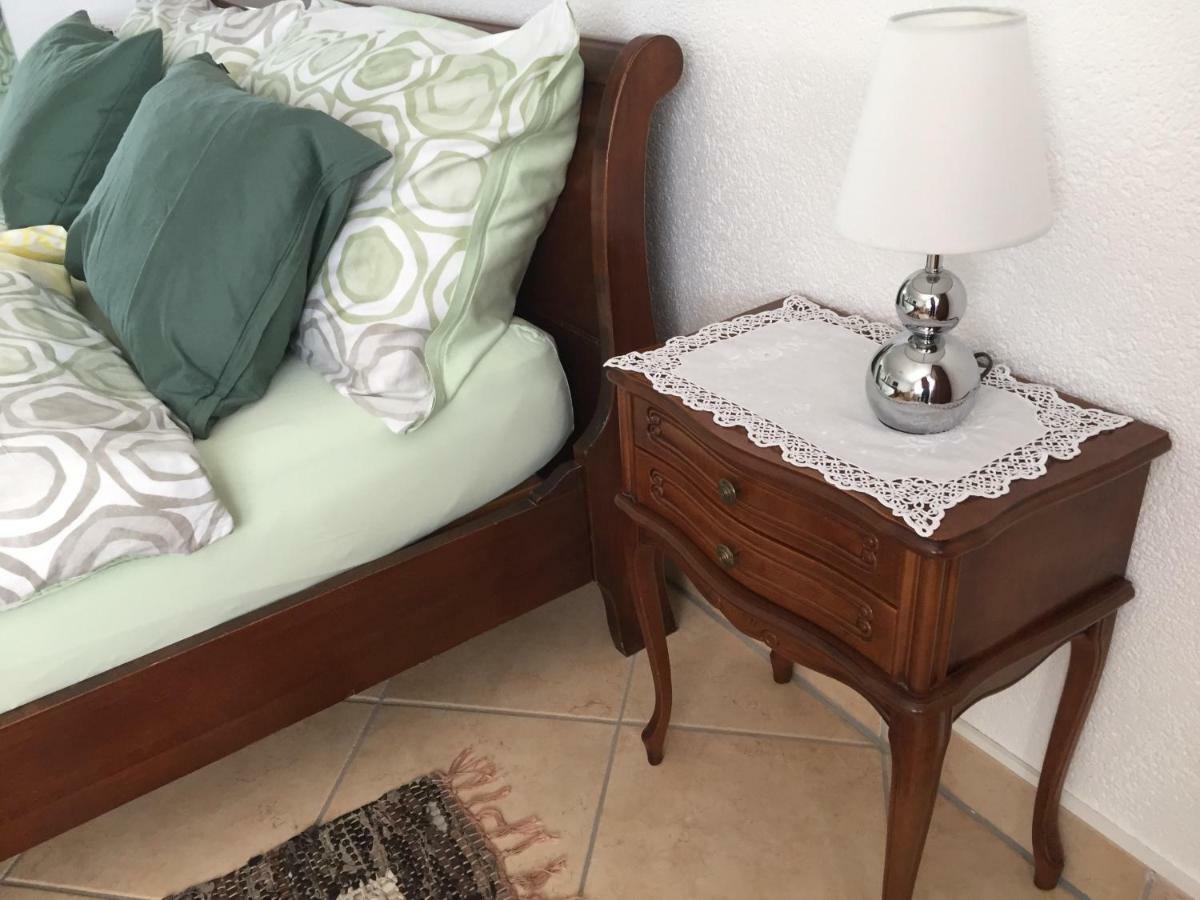 ブロネ Magie Du Leman Bed & Breakfast エクステリア 写真